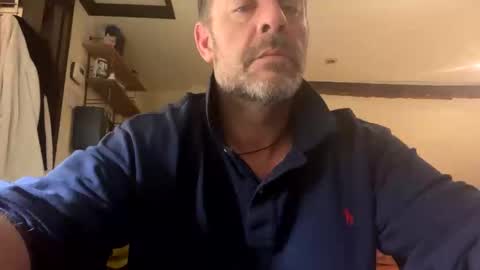 Snapshot of blueylouie8383 chatting on February 23, 3:26 am Blueyloey online show from February 23, 3:26 am