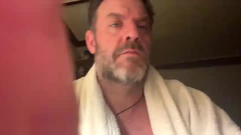 Snapshot of blueylouie8383 chatting on March 5, 5:03 am Blueyloey online show from March 5, 5:03 am