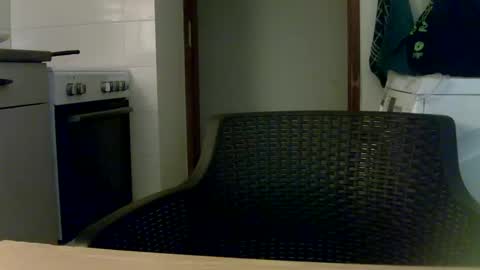 Snapshot of blundernew chatting on January 1, 6:38 pm blundernew online show from January 1, 6:38 pm