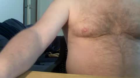 Snapshot of blundernew chatting on February 19, 9:17 am blundernew online show from February 19, 9:17 am