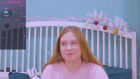 Snapshot of blush_ellie chatting on January 6, 5:38 pm Ellie3 online show from January 6, 5:38 pm