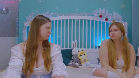 Snapshot of blush_ellie chatting on January 11, 5:40 pm Ellie3 online show from January 11, 5:40 pm