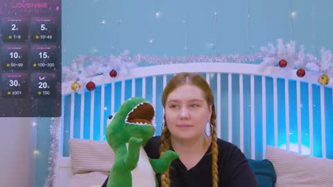 Snapshot of blush_ellie chatting on January 13, 4:19 pm Ellie3 online show from January 13, 4:19 pm