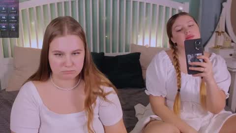 Snapshot of blush_ellie chatting on February 15, 2:55 pm Ellie3 online show from February 15, 2:55 pm