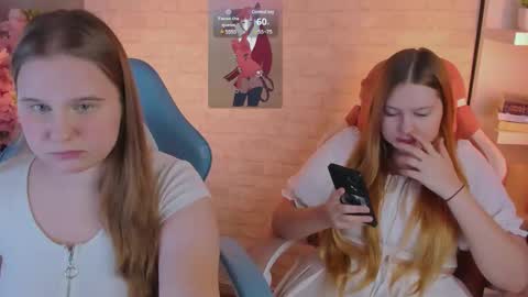 Snapshot of blush_ellie chatting on February 17, 2:48 pm Ellie3 online show from February 17, 2:48 pm