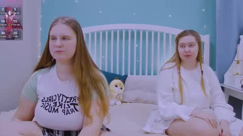 Snapshot of blush_ellie chatting on February 23, 3:08 pm Ellie3 online show from February 23, 3:08 pm