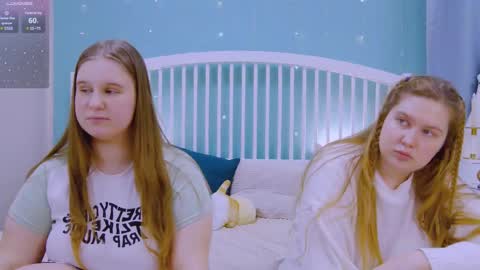 Snapshot of blush_ellie chatting on February 23, 6:12 pm Ellie3 online show from February 23, 6:12 pm