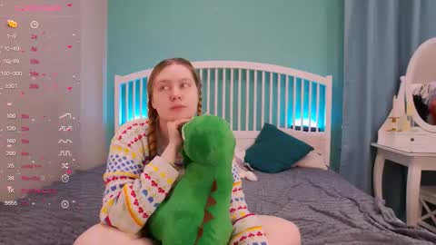 Snapshot of blush_ellie chatting on November 20, 12:16 pm Ellie3 online show from November 20, 12:16 pm