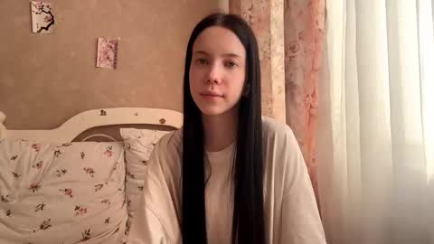 Milou online show from September 22, 1:13 pm
