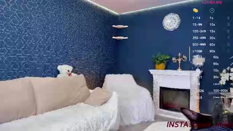 Mikki chan online show from July 8, 1:26 pm