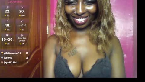 Belle online show from April 13, 1:38 pm