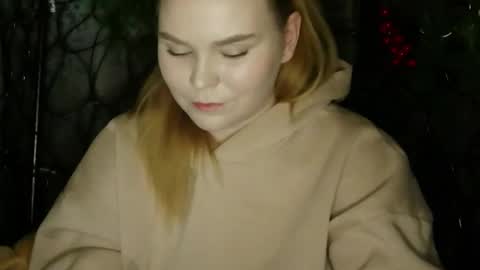 blushing_star online show from January 5, 5:27 pm