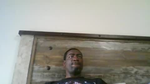 Snapshot of bluuthunder1914 chatting on December 2, 6:10 pm bluuthunder1914 online show from December 2, 6:10 pm