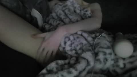 Snapshot of blyss666 chatting on February 6, 4:17 am lyss online show from February 6, 4:17 am