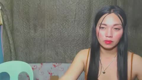 Snapshot of blythe_show chatting on November 3, 1:12 pm blythe_show online show from November 3, 1:12 pm