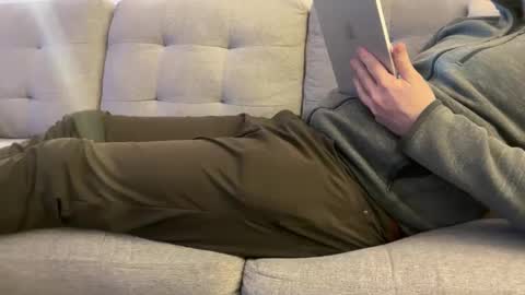 bmclovin_7 online show from February 24, 1:57 am