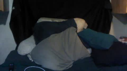Snapshot of bmoney_fun chatting on August 6, 12:23 am bmoney_fun online show from August 6, 12:23 am