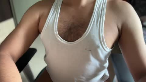 Snapshot of bmporn87 chatting on July 6, 10:23 am Horny Ben online show from July 6, 10:23 am