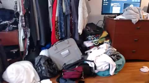 Assdrtyasuwant online show from March 2, 8:04 pm