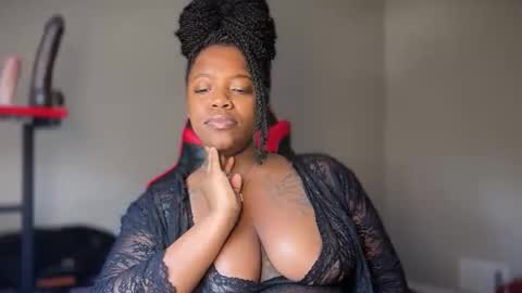       online show from April 7, 9:15 pm