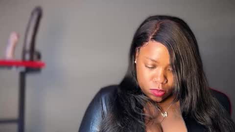       online show from April 15, 8:42 pm