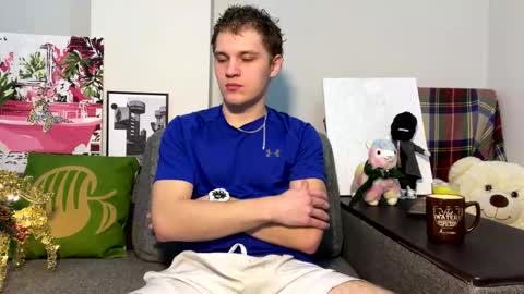 Snapshot of bob_bucks chatting on February 21, 10:55 pm bob_bucks online show from February 21, 10:55 pm