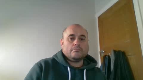 Snapshot of bobabator chatting on February 20, 1:55 pm bobabator online show from February 20, 1:55 pm