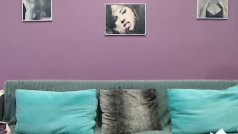 SlutWife online show from December 9, 3:33 pm
