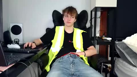 bobby72738 online show from October 21, 2:56 am