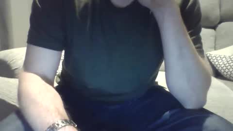 bobby_113 online show from January 15, 12:37 am