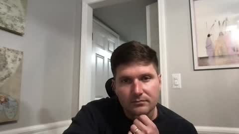 Snapshot of bobbylightfoot3 chatting on December 13, 3:49 am bobbylightfoot3 online show from December 13, 3:49 am