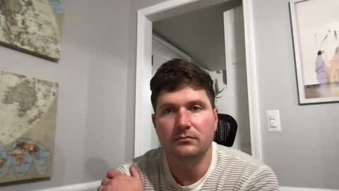 Snapshot of bobbylightfoot3 chatting on December 20, 3:14 am bobbylightfoot3 online show from December 20, 3:14 am