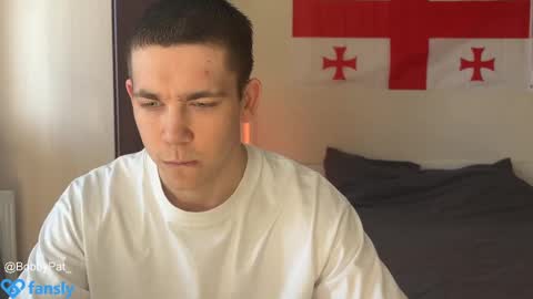 Snapshot of bobbypatterson_ chatting on March 6, 9:03 am BobbyPattersonPVT-OFFER online show from March 6, 9:03 am