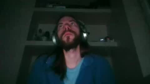 Snapshot of bobbysinger2009 chatting on November 17, 6:57 pm bobbysinger2009 online show from November 17, 6:57 pm