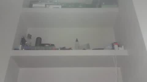 Snapshot of bobbysinger2009 chatting on December 21, 1:18 pm bobbysinger2009 online show from December 21, 1:18 pm