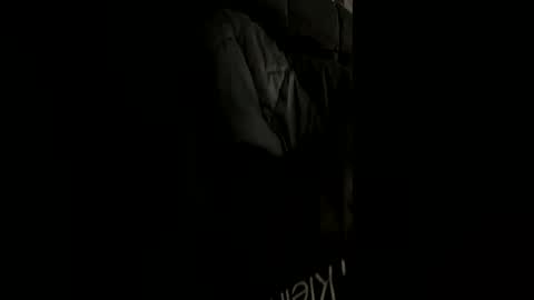 Snapshot of bobj491 chatting on June 29, 12:39 am bobj491 online show from June 29, 12:39 am