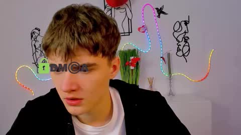 Snapshot of bodi_jon chatting on February 13, 12:12 pm bodi_jon online show from February 13, 12:12 pm