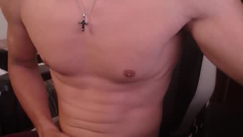 bodyking69 online show from May 31, 7:37 am