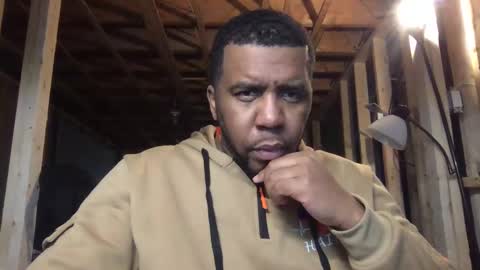 Bogarcon234 online show from October 16, 6:09 pm