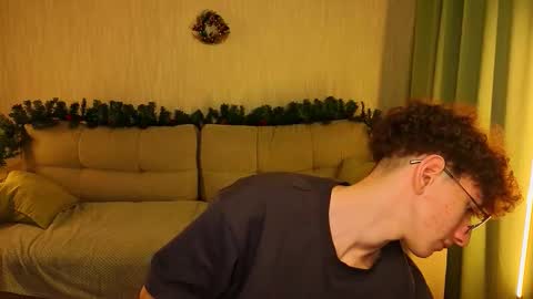 ALEXPVT IS OPEN online show from November 24, 2:28 pm