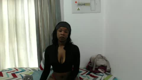 boitylips online show from June 18, 10:09 am