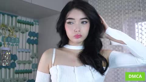 Akemi online show from January 16, 5:11 am