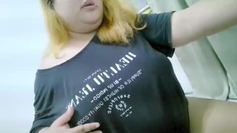 bombastic_darla online show from September 9, 11:54 am