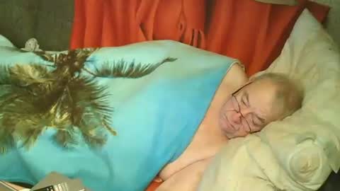 Bomber59potsdam online show from December 2, 9:17 pm