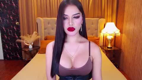 Snapshot of bombshellanita chatting on October 10, 7:57 pm bombshellanita online show from October 10, 7:57 pm