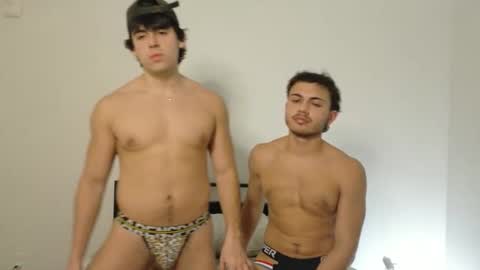 bonebrosxxx online show from January 8, 4:15 am