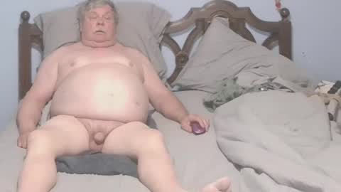 boner1961 online show from April 2, 10:13 am