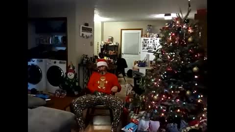 Snapshot of bongripingclitlicker chatting on December 25, 12:59 am bongripingclitlicker online show from December 25, 12:59 am