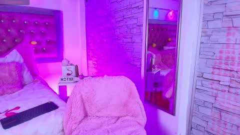 i AM Bonnie  online show from February 27, 4:12 am