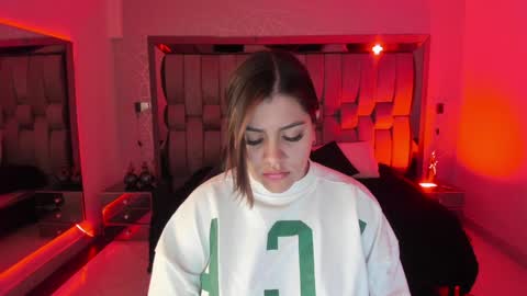 Snapshot of bonnie_an chatting on January 13, 11:19 am Bonnie online show from January 13, 11:19 am